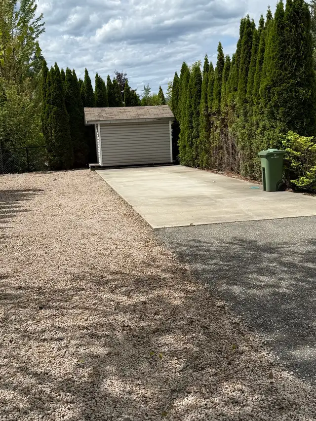 Shuswap RV Lot Rental - Blind Bay - Seasonal Site in British Columbia in Canada - Image 8