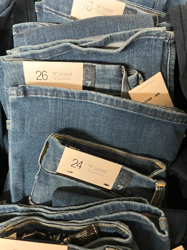 Plus de 1000 paires de Jeans femme/homme-Denim supérieur-luxe dans Articles multiples  à Longueuil/Rive Sud - Image 4