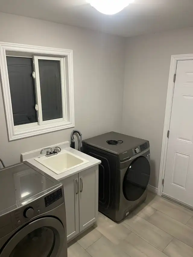 Looking for tenant to rent in Room Rentals & Roommates in Peterborough - Image 2