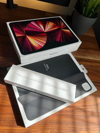 iPad Pro 11" - 128GB w/ Pencil, Smartfolio & Screen Protectors