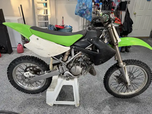 2007 Kawasaki KX 100 in Dirt Bikes & Motocross in St. Albert - Image 2