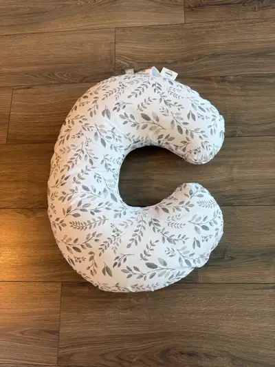 New Nursing Pillow – Never Used, View more