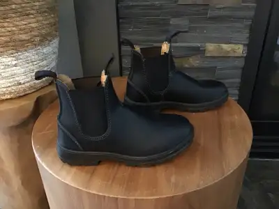 Aquatherm Chelsea boots / thinslate (size 6) , View more