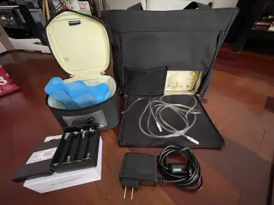 Medela Pump In Style Breast Pump + accessories / tire, View more