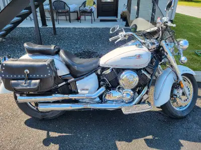 Belle moto va super bien ! A-1 Prête pour l’été !