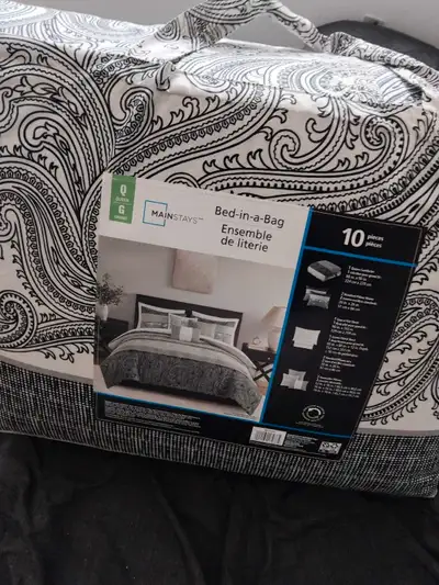 Queen size bed in a bag, View more