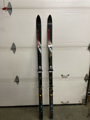 Kastle Skis | Buy or Sell Used Ski Equipment in Canada | Kijiji Classifieds