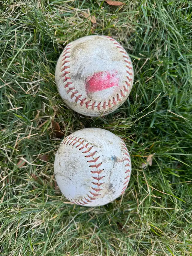 Baseball glove for sale in Baseball & Softball in Penticton - Image 8