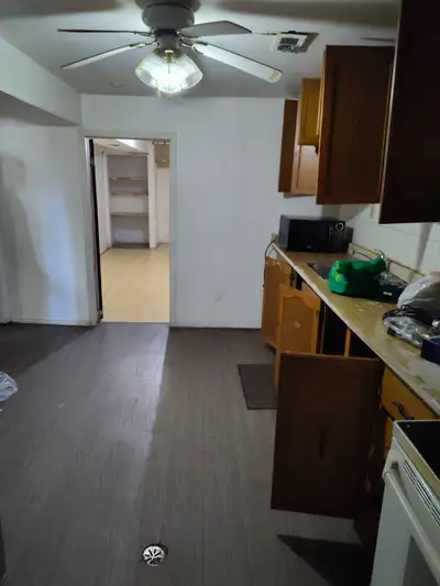 Description 2 Bedroom Basement for Rent – Available from April Spacious and clean 2-bedroom basement...