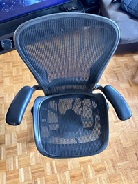 Herman Miller Aeron Chair size C