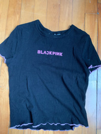 T-shirt blackpink