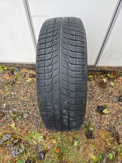 Michelin X Ice on steel rims. Excellent condition. 225/ 60 R17 . Light rust on rims. Always stored i...
