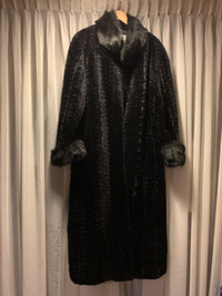 Brand New Black Laura Fur Coat size 9/10 and 18