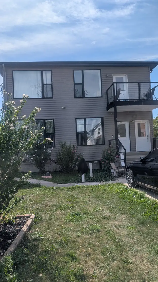 Furnished 4 bedroom house with utility for Sept