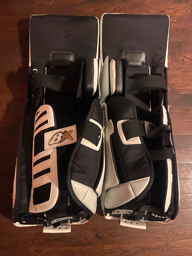 Brian’s Optik 9.0 Goalie Intermediate pads -32+1 in Hockey in Edmonton - Image 4