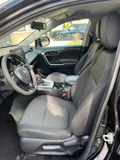 2021 Toyota Rav4 being sold safety certified $31,000 OBO