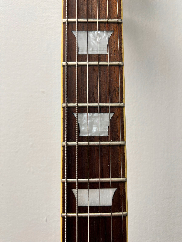 Epiphone Les Paul Standard in Guitars in City of Halifax - Image 3