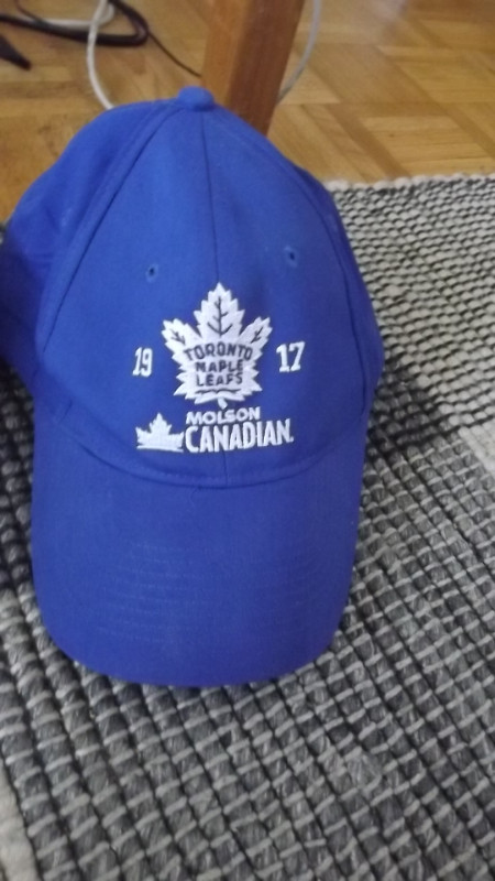 TOR MAPLE LEAFS LIMITED EDITION "1917 LOGO"  CAP/MOLSON CANADIAN in Arts & Collectibles in City of Toronto