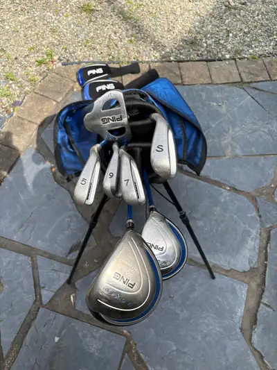 PING junior Golf set, View more