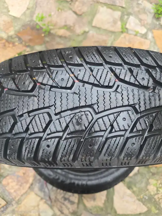 4 Pneus d'hiver Mirage 215/60R16 DOT 2022 – 350$ OBO in Tires & Rims in City of Montréal - Image 3