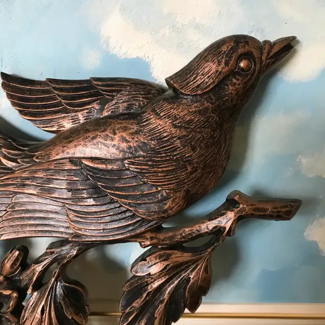 Vintage Pair of Dart Bird on Apple Blossom Branch Wall Plaques in Home Décor & Accents in Ottawa - Image 3