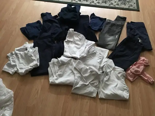 Vetement pour fille et femme, manteaux, botte, soulier, pantalon in Kids & Youth in City of Montréal - Image 6