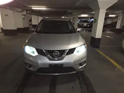 Description for the 2015 Nissan Rogue SL  AWD Overview Step into a premium compact SUV that blends s...