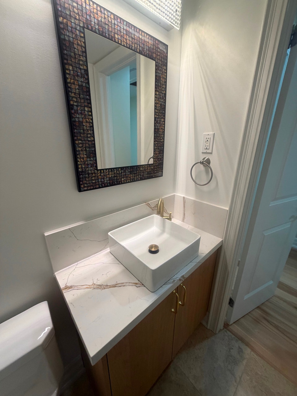 For Rent Semi-Detached House  on Woodbine Corridor 4