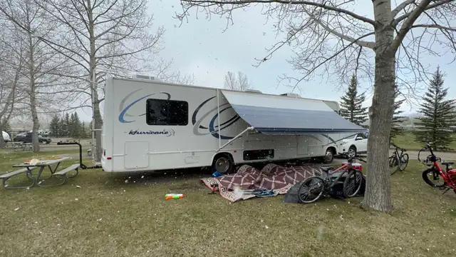 2002 Thor RV For Sale in RVs & Motorhomes in Fort McMurray - Image 4