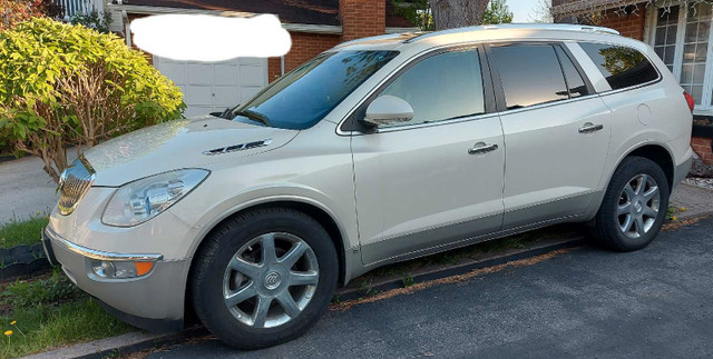 Buick Enclave CXL in Cars & Trucks in City of Toronto