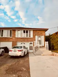 3 Bedroom House for rent near Fairview Mall, Conestoga College