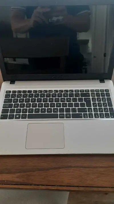 ASUS VIVOBOOK 15 LAPTOP $50, View more