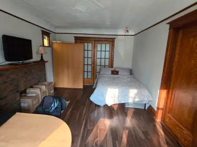 Spacious bedroom seconds from McMaster!