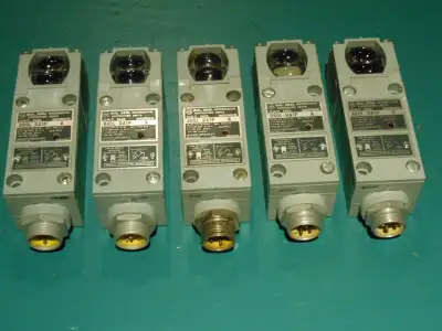 5 Allen Bradley AC Retroreflective Photoelectric Switches, part no. 880L-RA1P a, $30.00 each. Tillso...