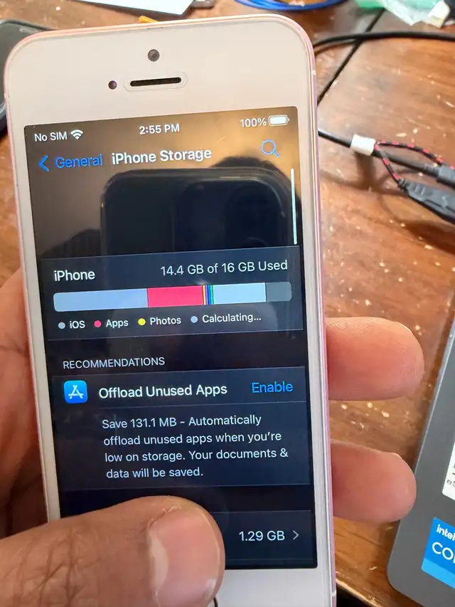 Apple iPhone SE 1st gen in Cell Phones in Kitchener / Waterloo - Image 6