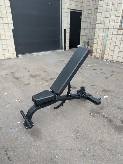 Northern Light Stealth Full Commercial Adjustable Bench 1000lbs, View more