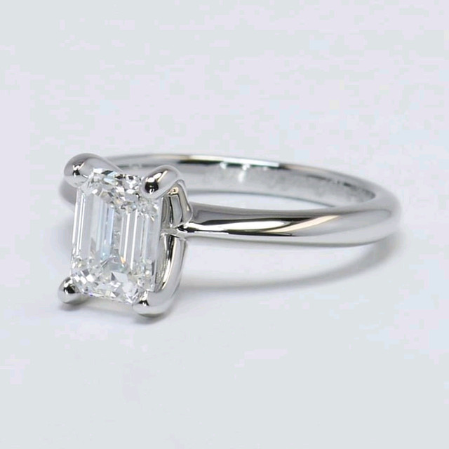 1.03 Ct Emerald Cut Lab Grown Diamond Ring With A Knife Edge  in Jewellery & Watches in Mississauga / Peel Region - Image 3