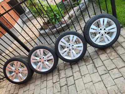 Orignal Factory Mercedes rims with like new all season performance tires. Fits 2006 2007 2008 2009 2...