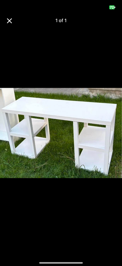 White Computer/Work Station Desk: L: 5ft: W: 22in: H: 32 in. Eas, View more