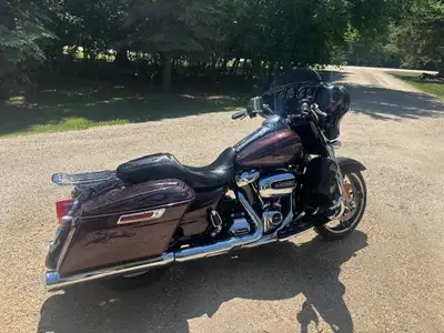 Beautiful Hard Candy Purple Flake with Ghost Flames, stage 1 kits Air,Tuner, Rinehart Pipes. , quick...