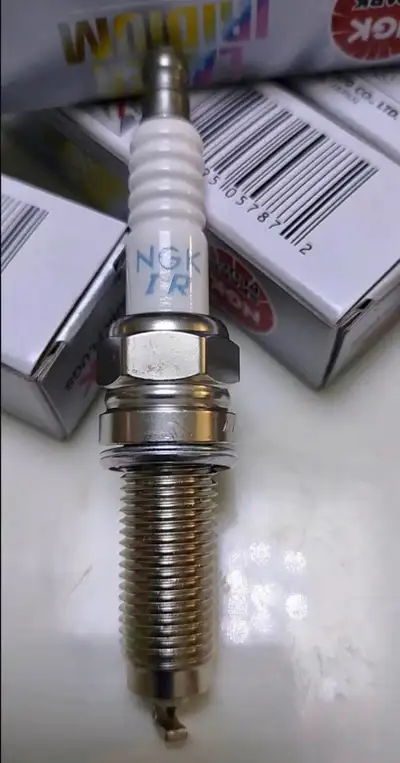 Brand new item. Genuine NGK laser iridium spark plugs 5787 ILZKR7B-11S Asking $13 each. A pack of 4p...