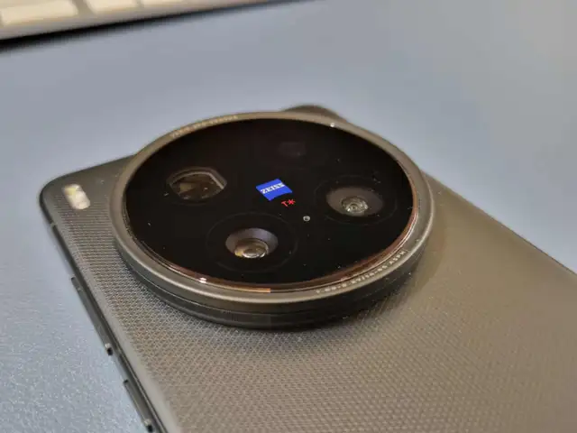 Black Vivo X200 Ultra 16GB/512GB - Case64744750583043124