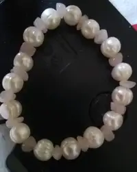 Women's Genuine Pearl Bracelet with Gems Crystals