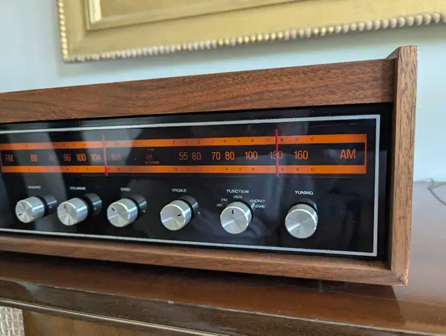 RCA MR-1144 / Hitachi KS-3200 in Stereo Systems & Home Theatre in Ottawa - Image 4