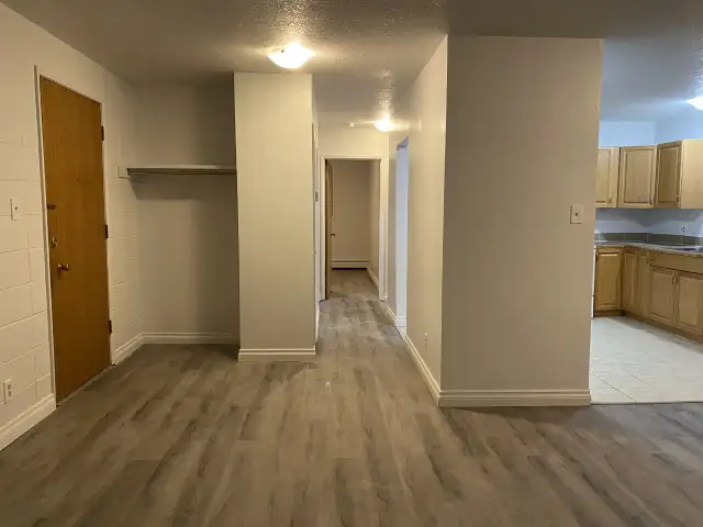 Newly Renovated 2 Bedroom Apartment, All Utilities Included