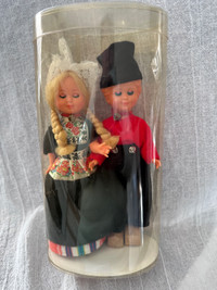 Vintage Volendam Girl and Boy doll set from Holland