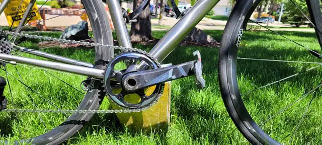 Titanium, Lynskey Helix in Road in St. Albert - Image 3