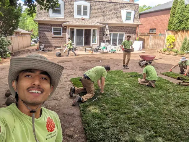 Gardener/ Landscaper Available in General Labour in Hamilton - Image 9