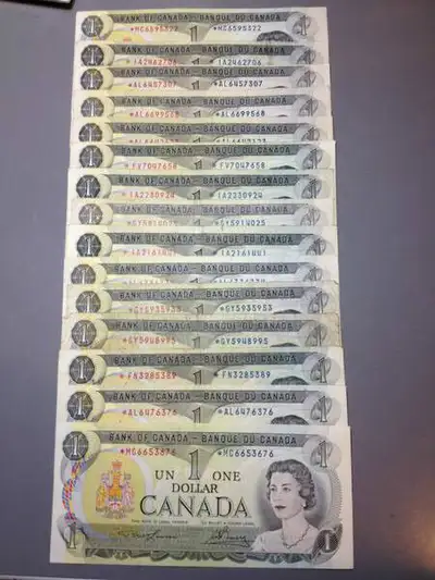Ensemble de 15 billets Canadiens de un dollar 1973 avec etoile ASTERISK. . Sur eBay 500 et plus . Bi...