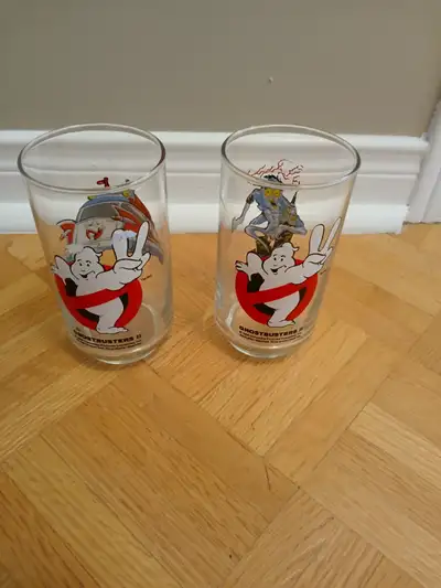 I have 2 rare - GHOSTBUSTERS 11 - 1989 glasses - like new ECTO-1A TONT SCOLERI